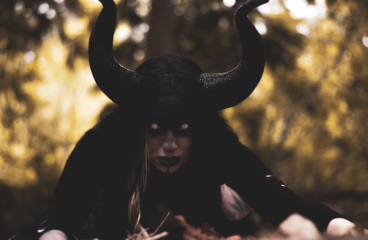 Angelina Jolie, the double horned mistress of the night